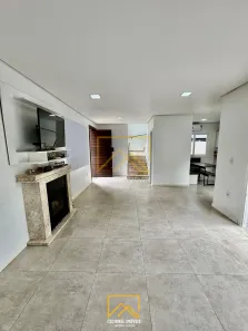 Sobrado com 3 Quartos à venda, 182m² no Distrito Industrial, Cachoeirinha