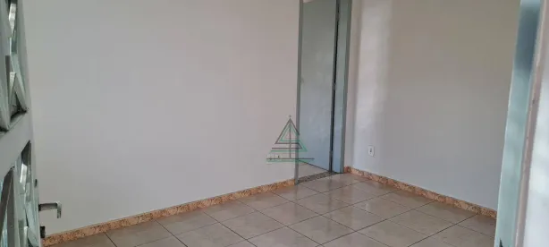 Casa com 1 Quarto para alugar, 50m² no Campo Grande, Rio de Janeiro