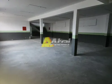 Galpão/Depósito/Armazém para alugar, 341m² no Bento Ribeiro, Rio de Janeiro