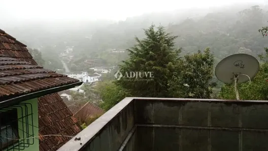 Casa com 1 Quarto para alugar, 40m² no Quarteirão Ingelheim, Petrópolis