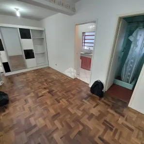 Apartamento com 1 Quarto à venda, 32m² no Farroupilha, Porto Alegre