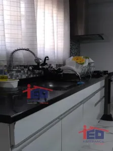 Sobrado com 2 Quartos à venda, 250m² no Jardim Maria Rita, Carapicuíba