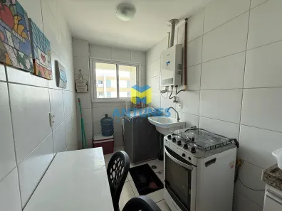 Apartamento com 2 Quartos para alugar, 65m² no Muro Alto, 
