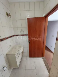 Casa com 2 Quartos para alugar, 50m² no Centro, Diadema