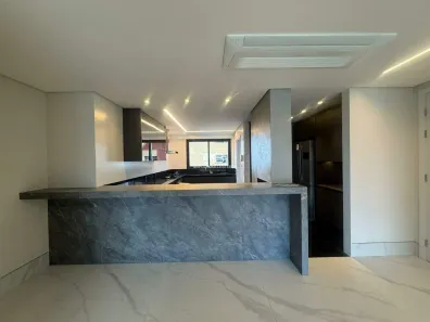 Apartamento com 4 Quartos para alugar, 150m² no Serra, Belo Horizonte