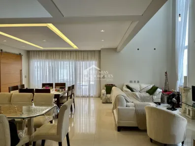 Casa de Condomínio com 4 Quartos para alugar, 370m² no Quiririm, Taubaté