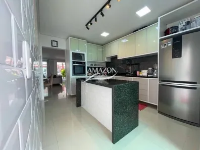 Casa de Condomínio com 3 Quartos à venda, 250m² no Novo Aleixo, Manaus