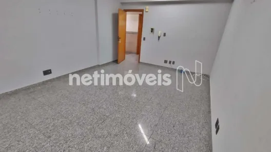 Sala Comercial à venda, 28m² no Santo Antônio, Belo Horizonte