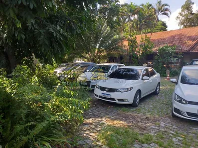 Casa com 4 Quartos para alugar, 1482m² no Campo Grande, Rio de Janeiro