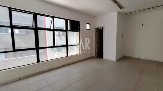 Sala Comercial para alugar, 26m² no Santa Efigênia, Belo Horizonte
