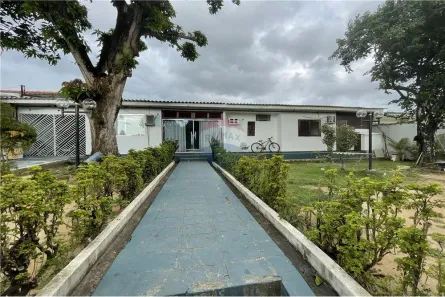Casa com 3 Quartos à venda, 314m² no Adrianópolis, Manaus