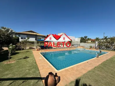 Casa de Condomínio com 4 Quartos à venda, 1350m² no Condomínio Ninho Verde, Quadra