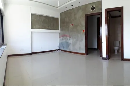 Sala Comercial à venda, 30m² no Parque Bela Vista, Salvador