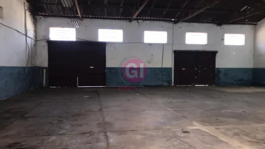 Ponto Comercial para alugar, 300m² no Parque São Cristóvão, Taubaté