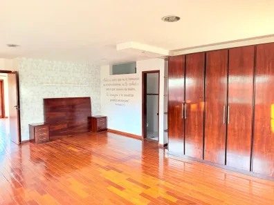 Sobrado com 4 Quartos para alugar, 300m² no Setor Habitacional Vicente Pires - Trecho 3, Brasília