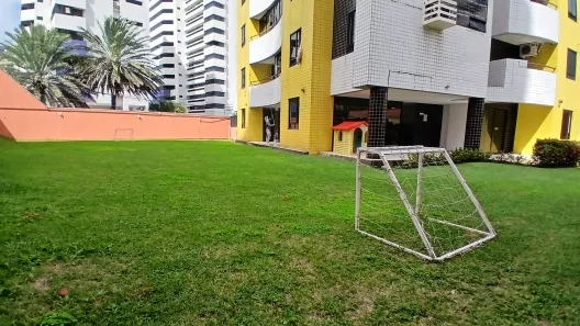 Apartamento com 2 Quartos para alugar, 56m² no Candelária, Natal