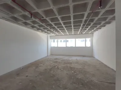 Sala Comercial à venda, 46m² no Centro, Lauro de Freitas