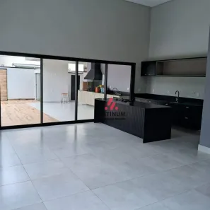 Casa de Condomínio com 3 Quartos para alugar, 200m² no Condomínio San Marco, Taubaté