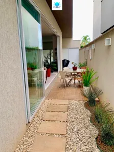 Casa com 3 Quartos à venda, 227m² no Jardins Valência, Goiânia