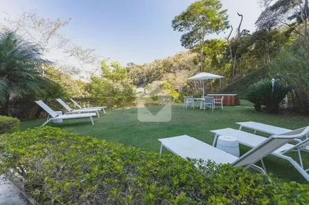 Casa com 5 Quartos para venda ou aluguel, 435m² no Pedro do Rio, Petrópolis