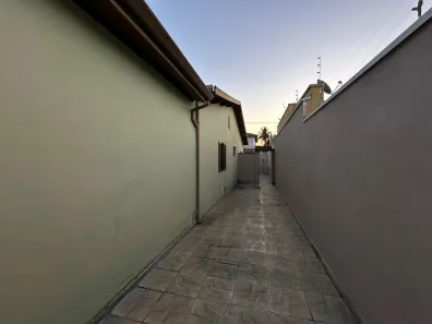 Casa com 2 Quartos à venda, 140m² no Jardim Califórnia, Taubaté