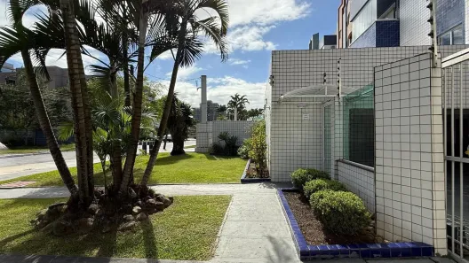 Apartamento com 2 Quartos à venda, 78m² no Caiobá, Matinhos
