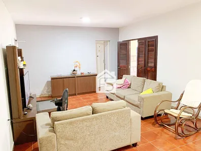 Casa com 3 Quartos à venda, 182m² no Petrópolis, Natal