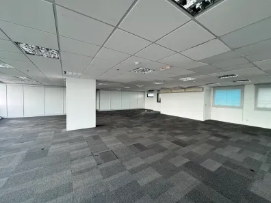 Sala Comercial para venda ou aluguel, 479m² no Adrianópolis, Manaus