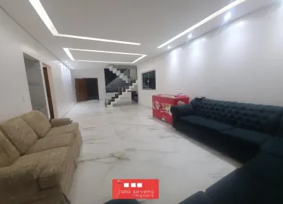 Casa com 4 Quartos à venda, 271m² no Setor Habitacional Vicente Pires, Brasília