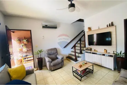 Casa com 3 Quartos à venda, 135m² no Vila Santo Antônio, Guarujá