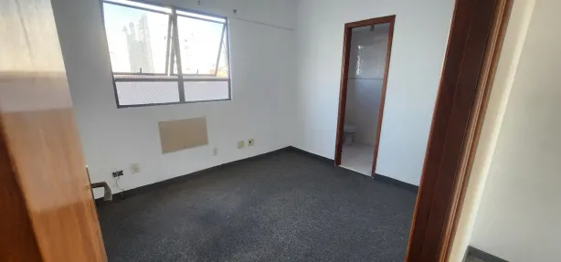 Sala Comercial para alugar, 45m² no Boqueirão, Santos