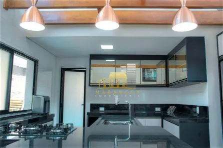 Casa de Condomínio com 5 Quartos para venda ou aluguel, 550m² no Reneville, Mairinque