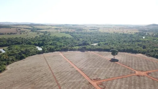 Fazenda/Sítio à venda, 1000m² no , Guapó