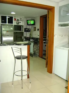Sobrado com 3 Quartos à venda, 219m² no Parque da Matriz, Cachoeirinha