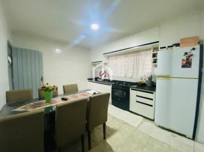 Casa com 3 Quartos à venda, 150m² no Jardim Califórnia, Taubaté