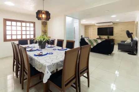 Sobrado com 5 Quartos à venda, 279m² no Coroado, Manaus