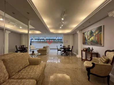 Casa com 4 Quartos para venda ou aluguel, 220m² no Copacabana, Rio de Janeiro