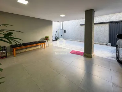 Casa com 3 Quartos à venda, 300m² no Caiçara-Adelaide, Belo Horizonte