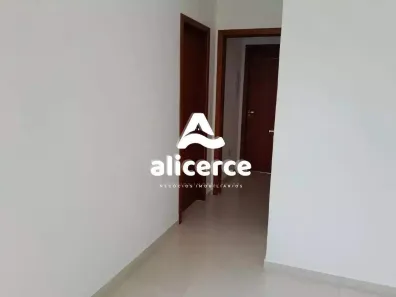 Sobrado com 2 Quartos para alugar, 91m² no Potecas, São José