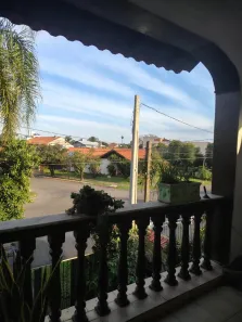 Casa com 3 Quartos para alugar, 300m² no Igara, Canoas