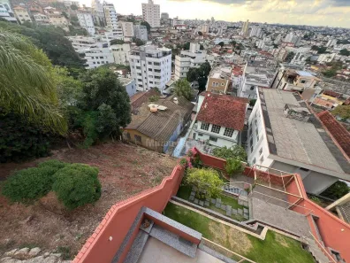 Lote/Terreno à venda, 359m² no São Lucas, Belo Horizonte