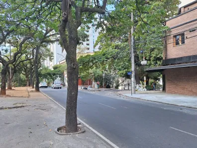Ponto Comercial para alugar, 40m² no Lourdes, Belo Horizonte