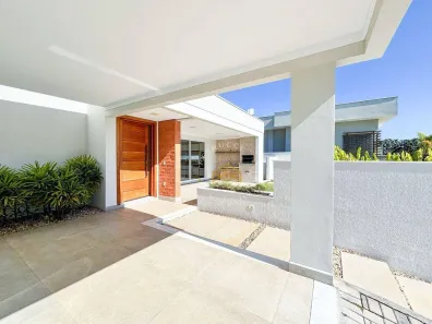 Casa de Condomínio com 3 Quartos para alugar, 256m² no Monte Alegre, Vinhedo