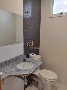 Sala Comercial para alugar, 32m² no Quarteirão Brasileiro, Petrópolis