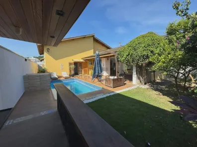 Casa de Condomínio com 3 Quartos para venda ou aluguel, 285m² no Condomínio Terras do Vale, Caçapava