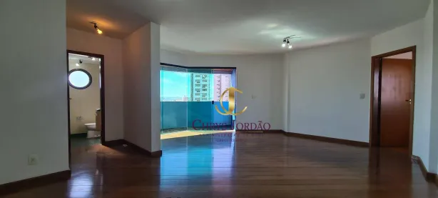 Apartamento com 3 Quartos para alugar, 130m² no Centro, Sorocaba