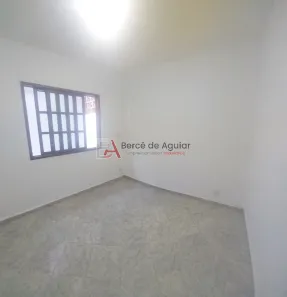 Apartamento com 2 Quartos para alugar, 60m² no Itaúna, Saquarema