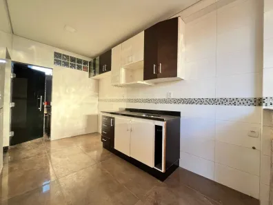 Casa com 2 Quartos à venda, 143m² no Brasil Industrial (Barreiro), Belo Horizonte