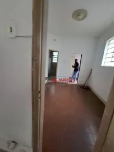 Casa com 5 Quartos para alugar, 220m² no Serra, Belo Horizonte
