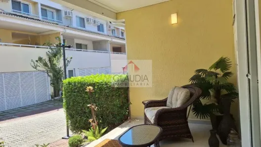Casa de Condomínio com 3 Quartos para venda ou aluguel, 232m² no Freguesia (Jacarepaguá), Rio de Janeiro